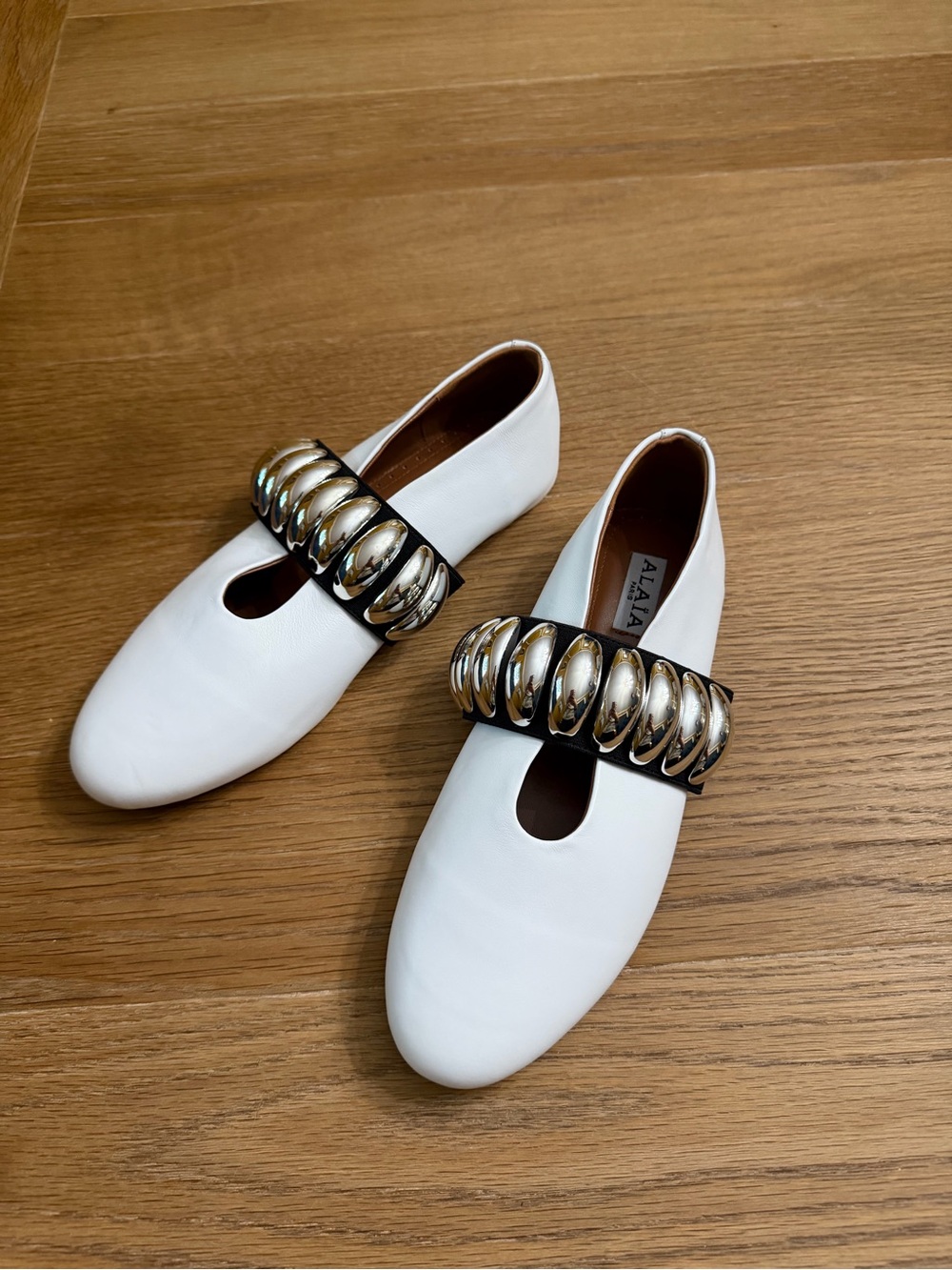 Alaia White Leather Silver Embellished Flats